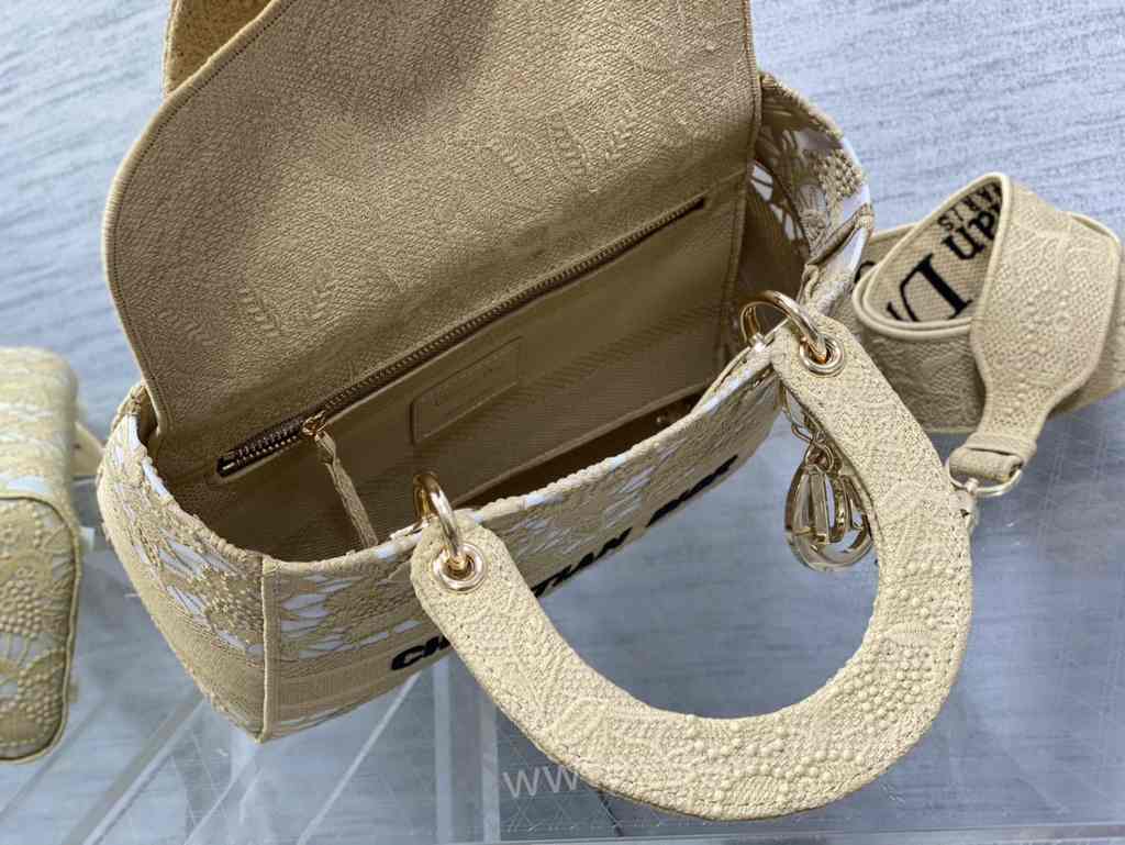 5L 6605 24 Embroidery 5L 6605 24 Embroidery