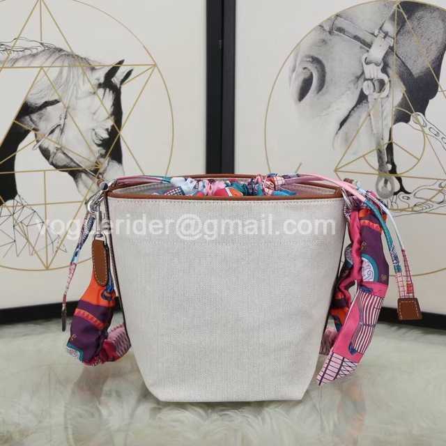 Bucket Bag 22 Bucket Bag 22