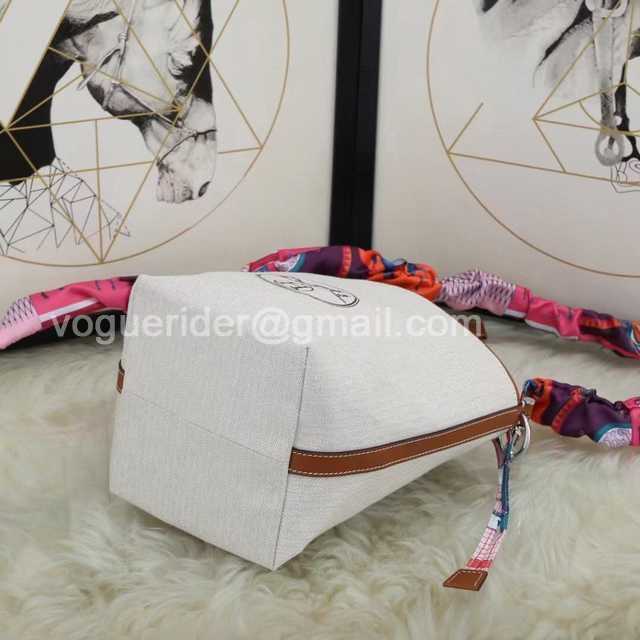 Bucket Bag 22 Bucket Bag 22