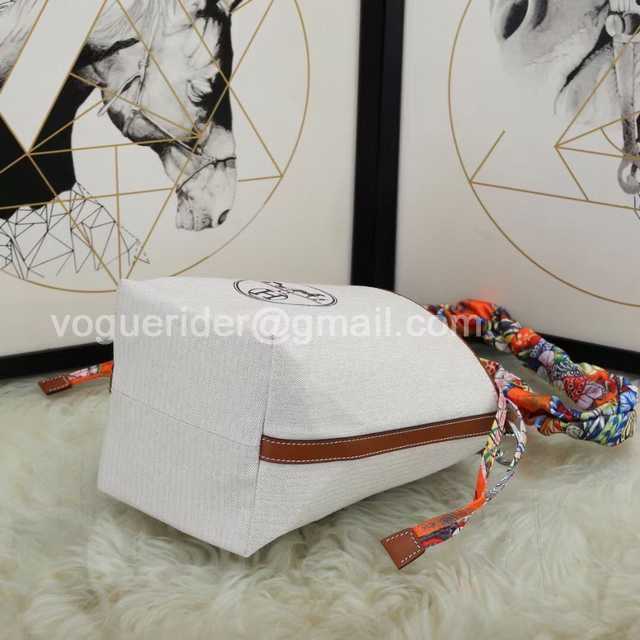 Bucket Bag 22 Bucket Bag 22