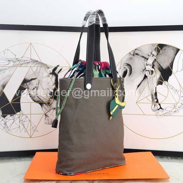 Bucket Bag 29 Bucket Bag 29