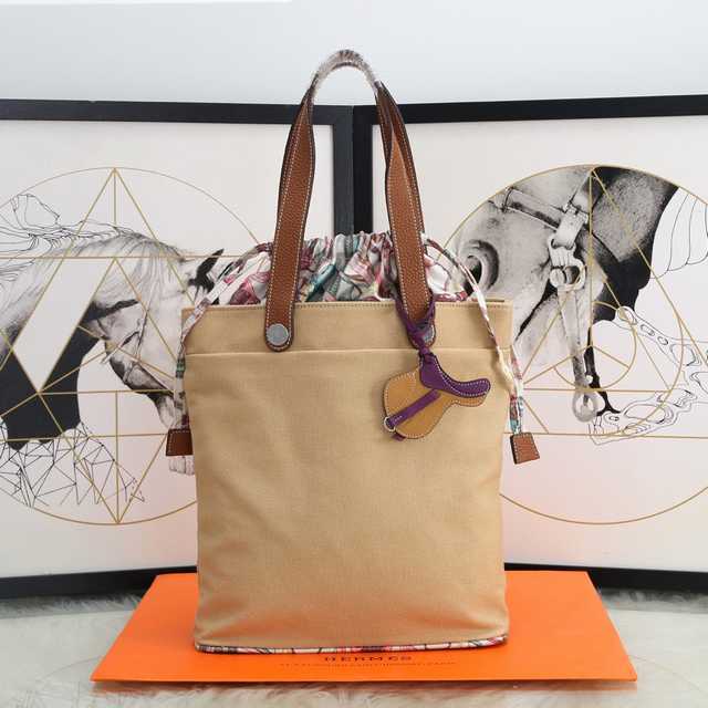 Bucket Bag 29