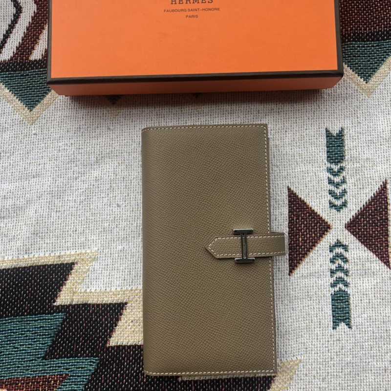 Bearn H Epsom Wallet 17 Bearn H Epsom Wallet 17
