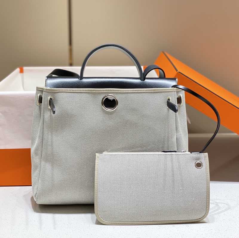 Herbag Zip 31 Interior Stitches Herbag Zip 31 Interior Stitches