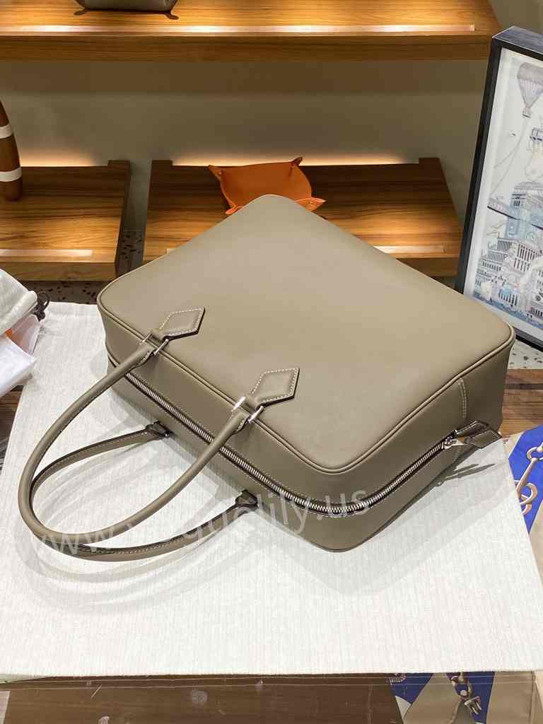 Plume Swift 32 Plume Swift 32