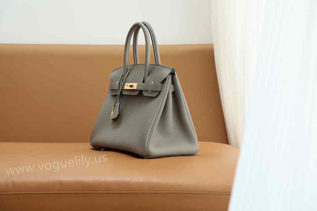 Togo 30 code:gris asphalte m8 Togo 30 code:gris asphalte m8