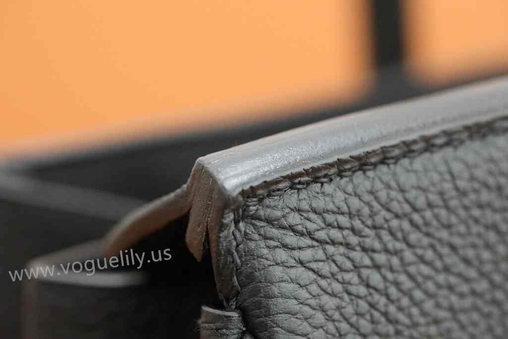 Togo 30 code:noir 89 Togo 30 code:noir 89