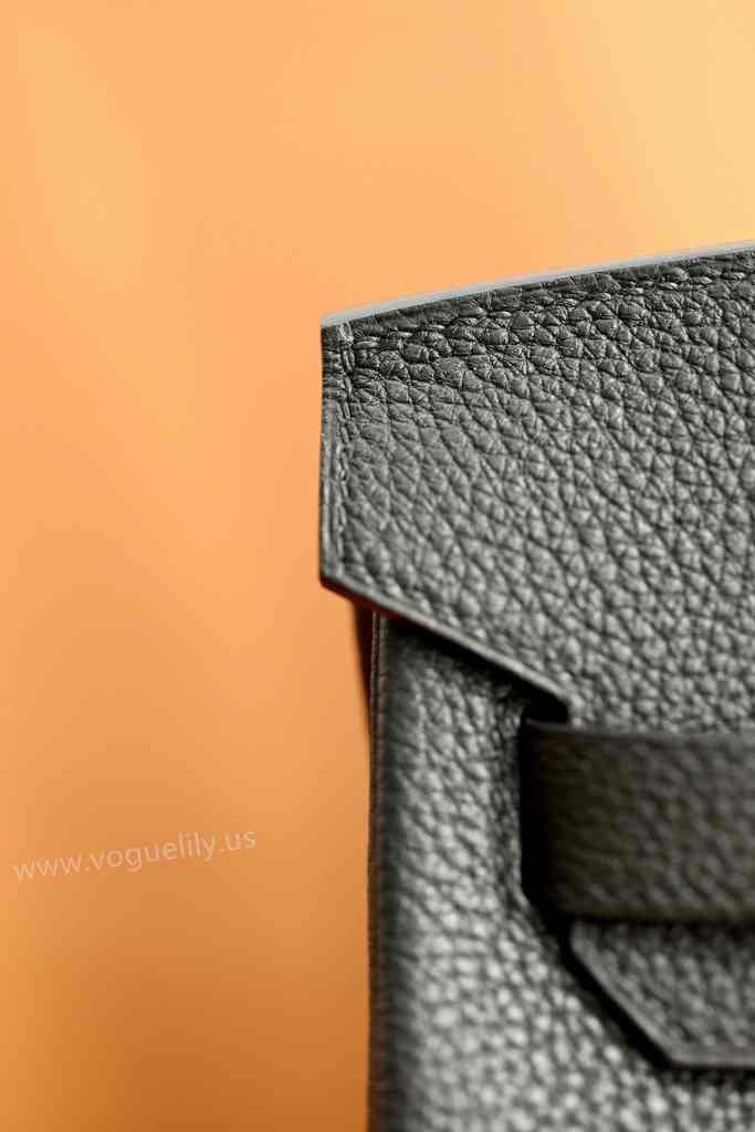 Togo 30 code:noir 89 Togo 30 code:noir 89