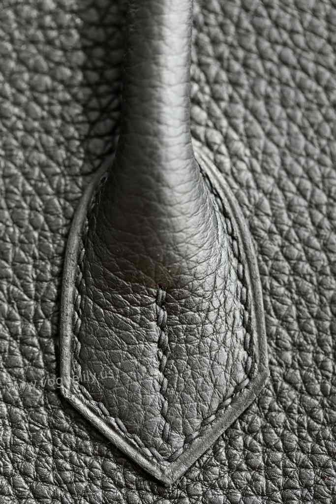 Togo 30 code:noir 89 Togo 30 code:noir 89