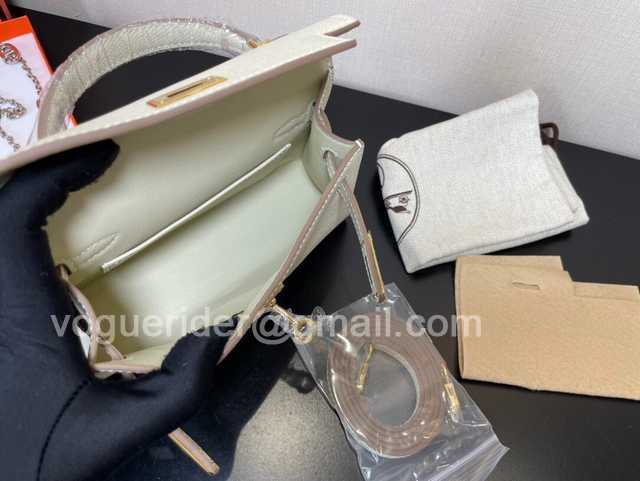 Mini II Epsom 19 Mini II Epsom 19