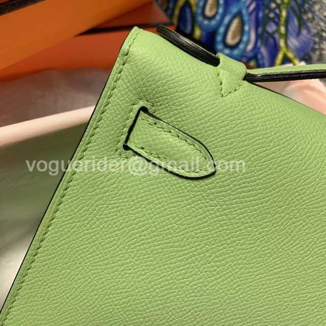 Mini I Epsom 22 Handwork Mini I Epsom 22 Handwork