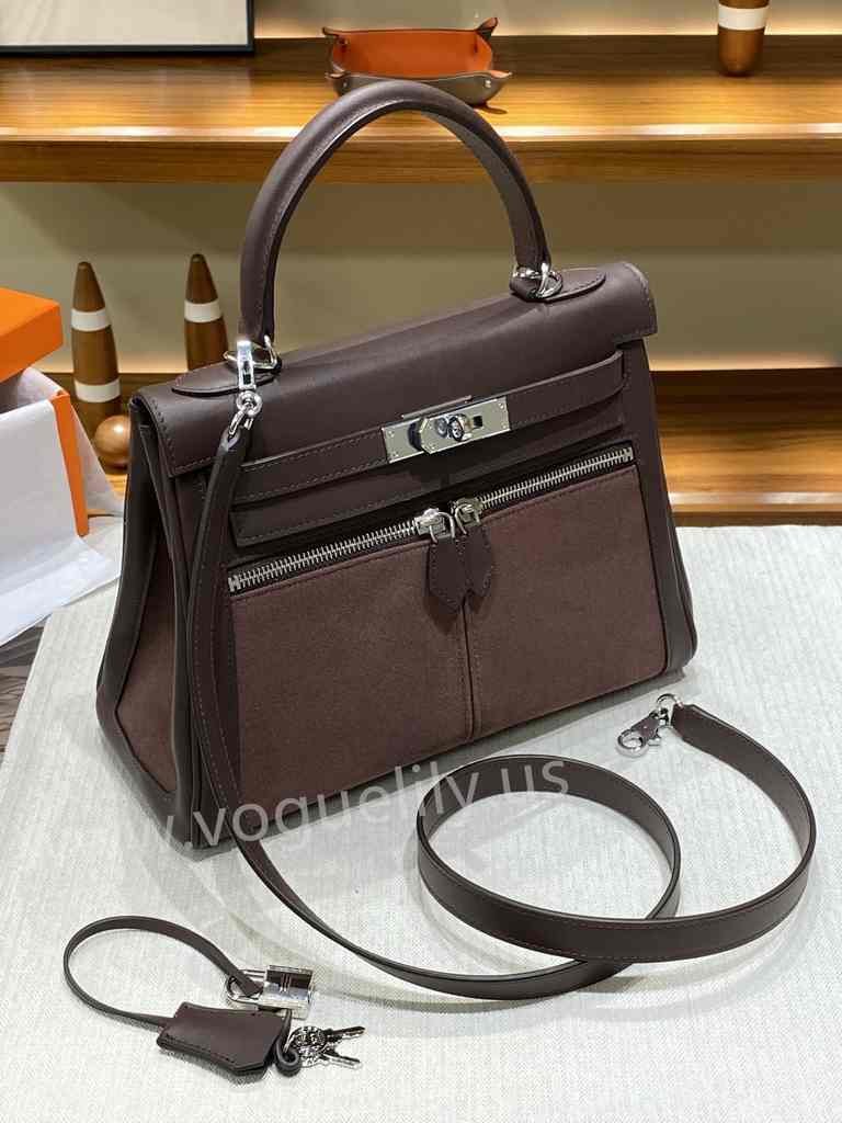 Lakis 28 Swift/Canvas 2024 Lakis 28 Swift/Canvas 2024