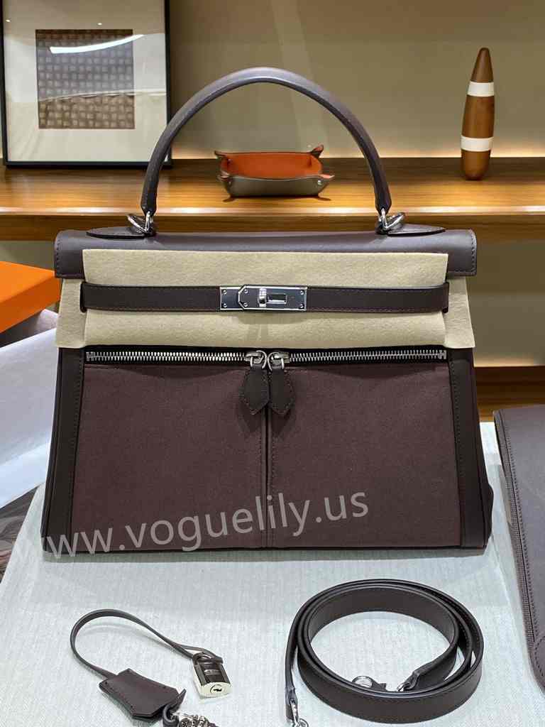 Lakis 32 Swift/Canvas 2024 Lakis 32 Swift/Canvas 2024