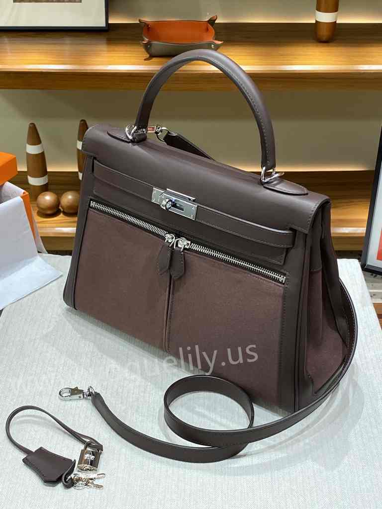 Lakis 32 Swift/Canvas 2024 Lakis 32 Swift/Canvas 2024