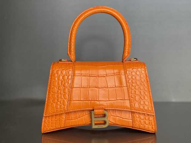 BA127 Hourglass S 23 Alligator texture