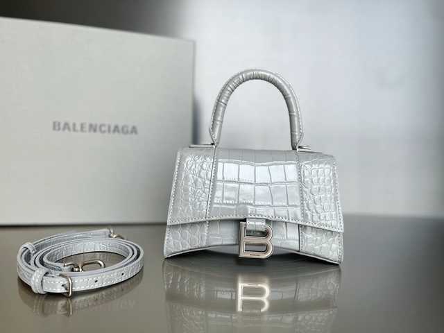 BA127 Hourglass XS 19 Alligator texture