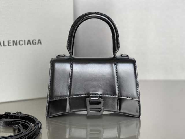 BA127 Hourglass XS 19