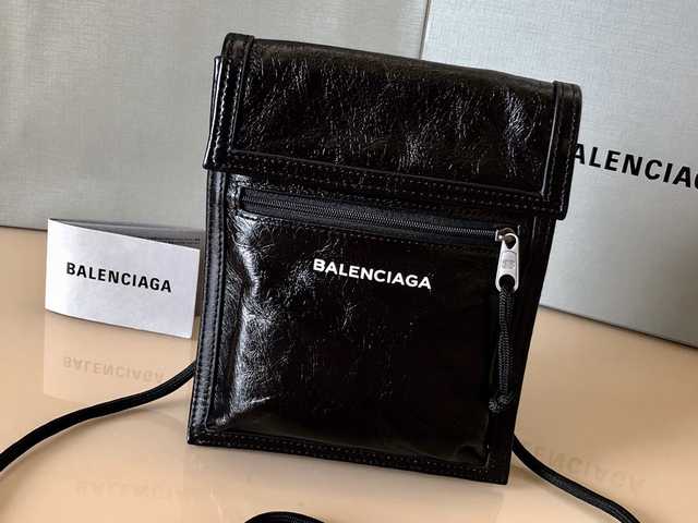 BA801 Cigarette Bag 19