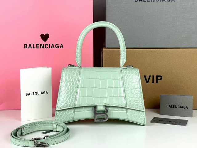 BA127 Hourglass S 23 Alligator texture