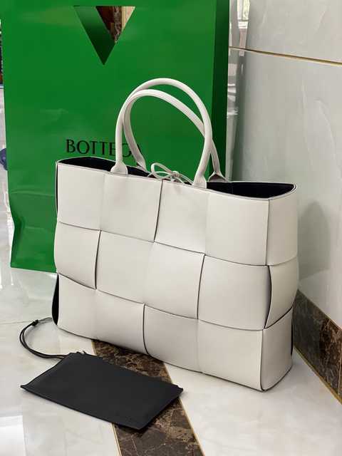 Arco Tote wv96115 47