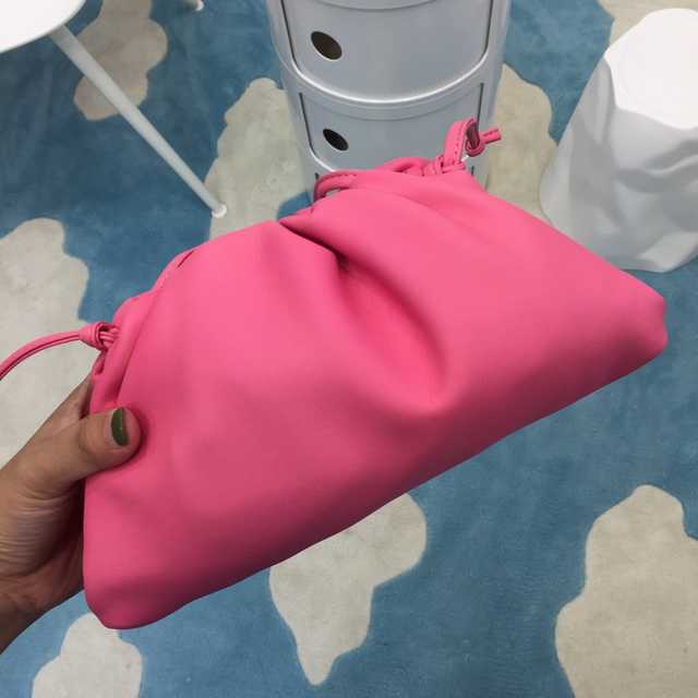 Pouch wv96133 22