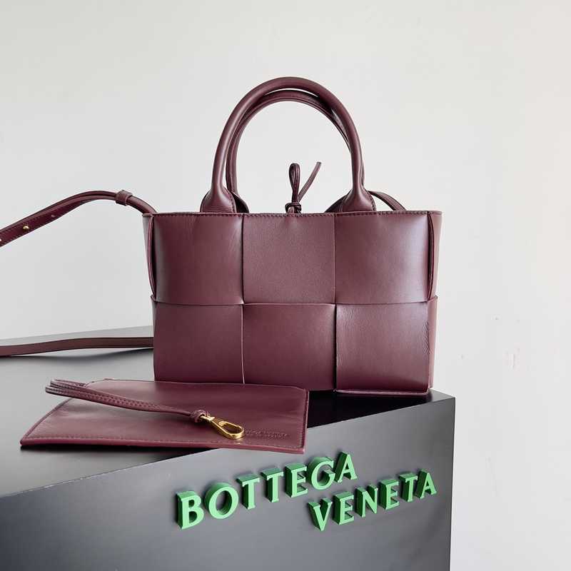 Mini Tote 25 709337