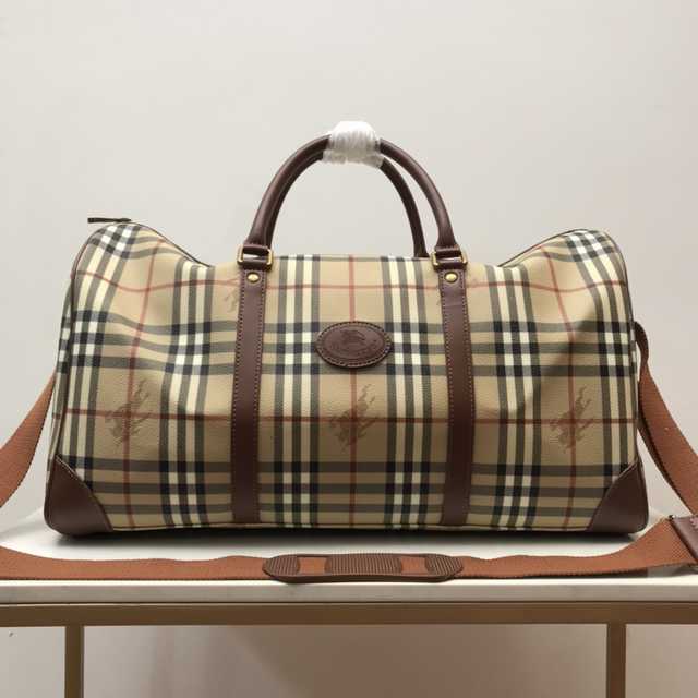 80111155 Burberry 51
