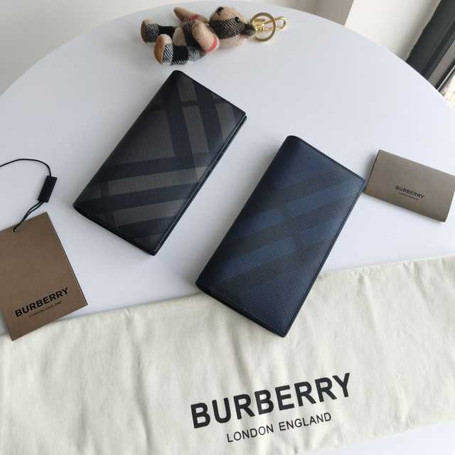 Burberry Passport Holder 19