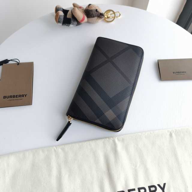 Burberry Wallet 20