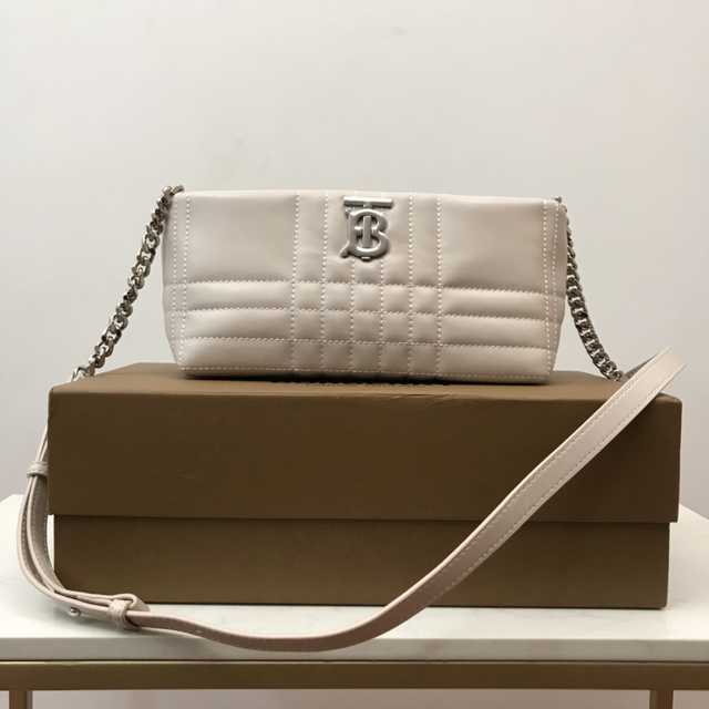80462251 Burberry Lola 27