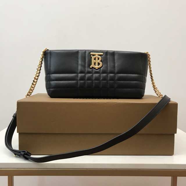 80462251 Burberry Lola 27