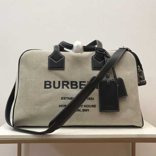 80387651 Burberry 49