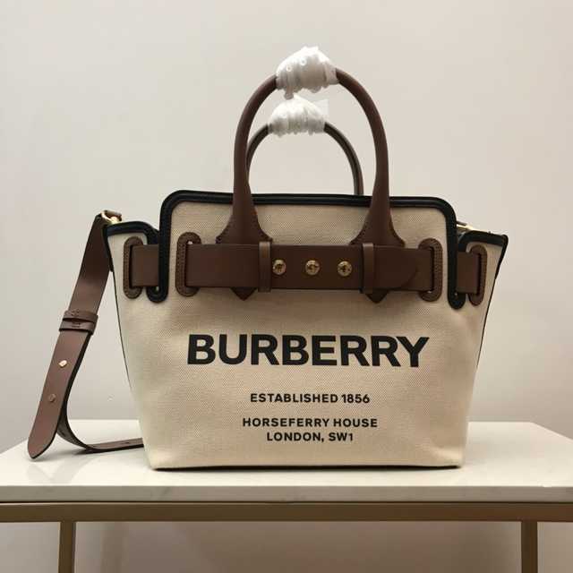 Burberry The Belt 28