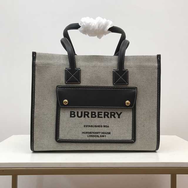 80441381 Burberry Freya 33