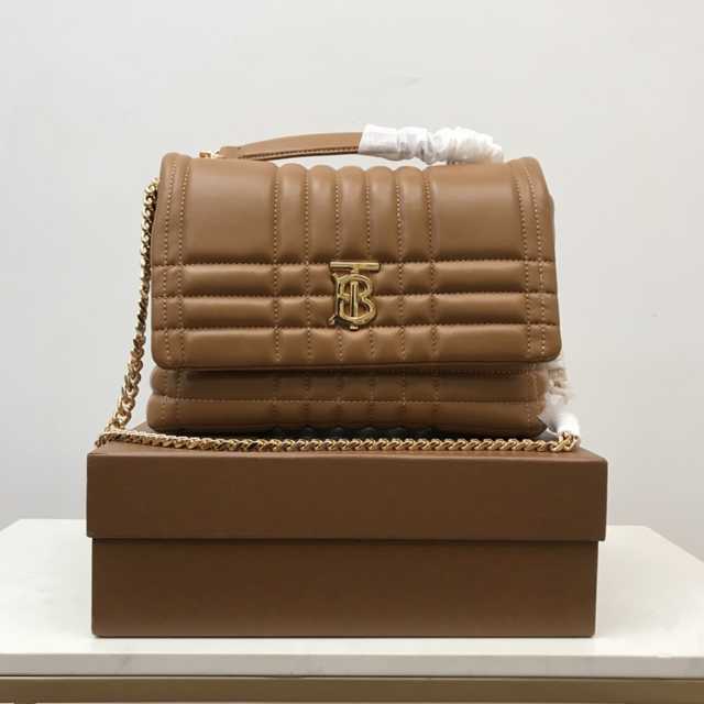 80490501 Burberry Lola 26