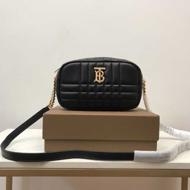 80207131 Burberry 23