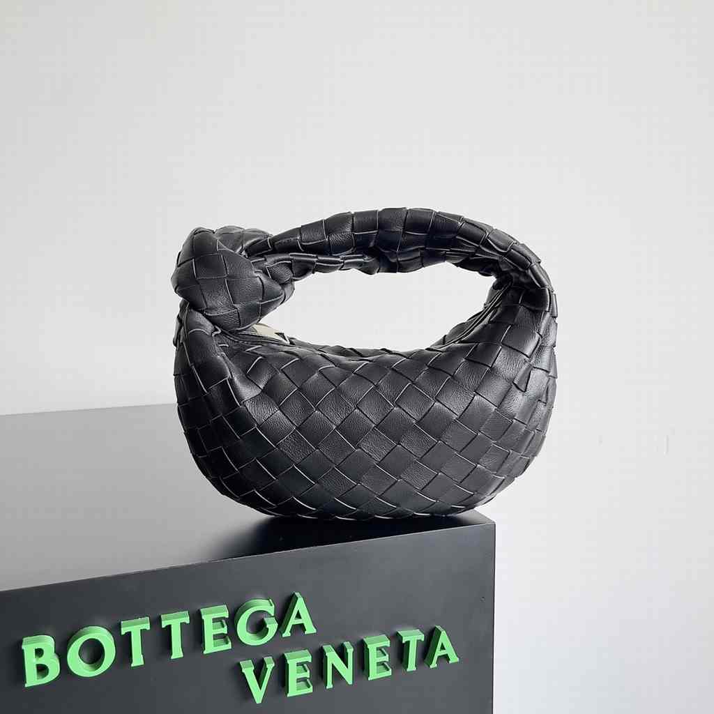 Jodie Hobo Mini 23 651876