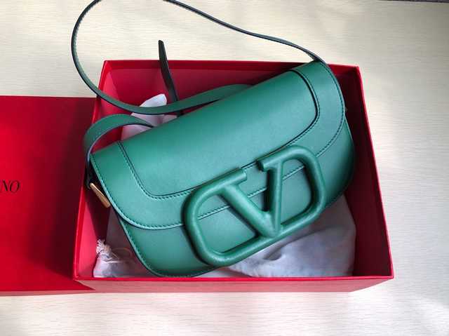 Garavani Maxi 1011L 26