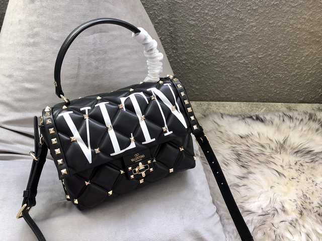 0055 valentino 23