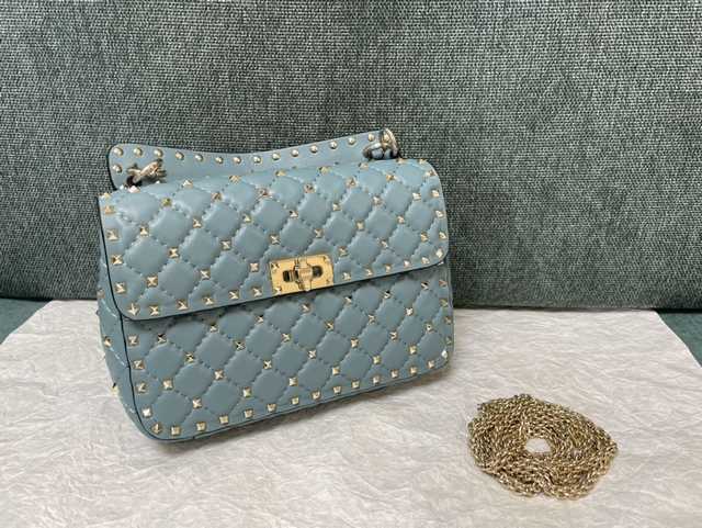0123m valentino 24