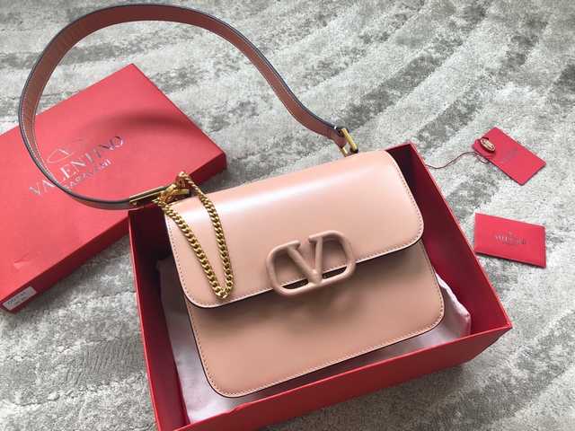 0074L valentino 22 matte