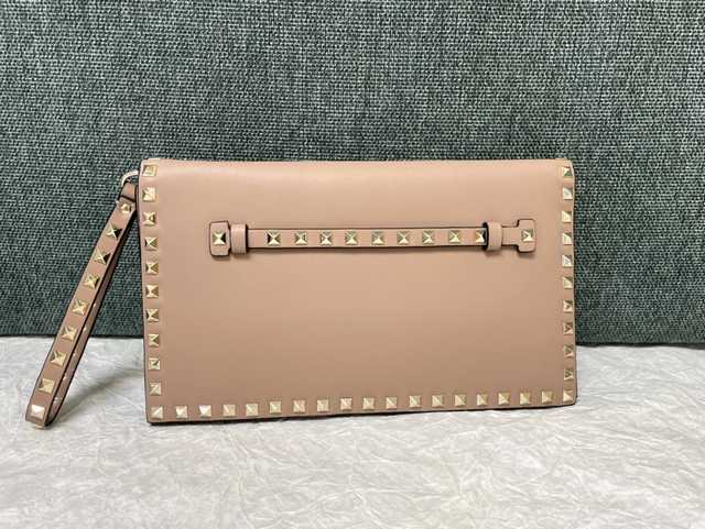 Rockstud Clutch 1318 28