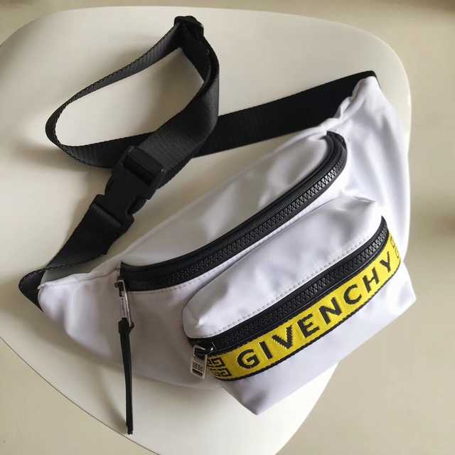 Givenchy Waist Bag 33