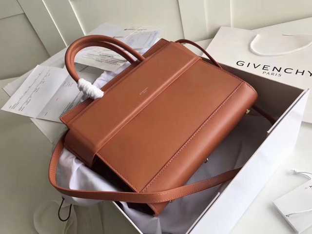 6602 Horizon Briefcase 27