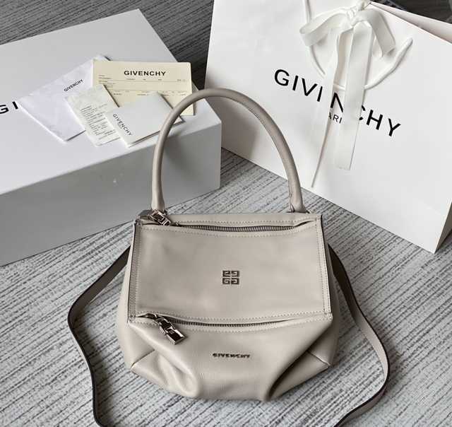 Pandora 28 Lambskin