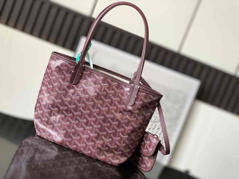 GOYARD Saint Louis Mini 2322 28