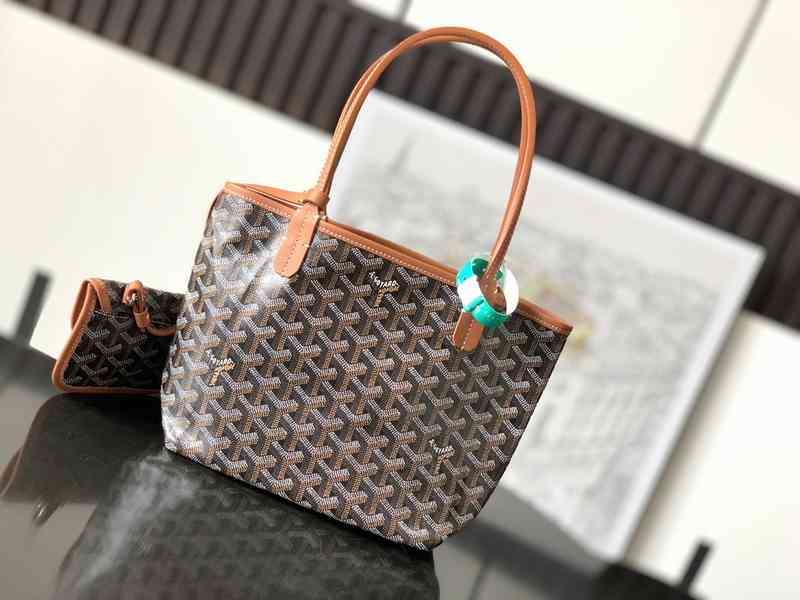 GOYARD Saint Louis Mini 2322 28