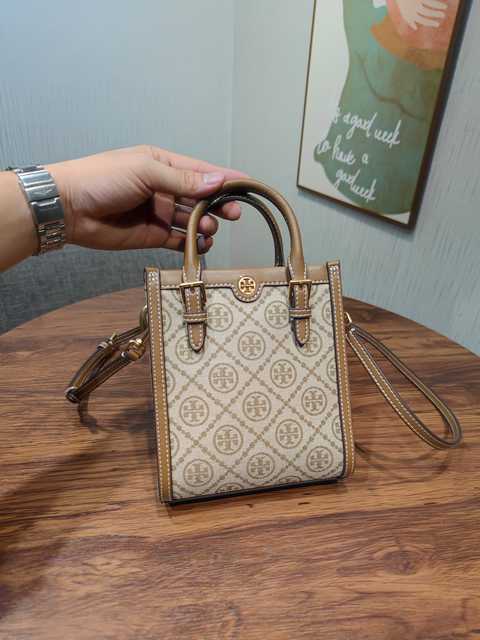 1621 T Monogram JACQUARD Mini 19