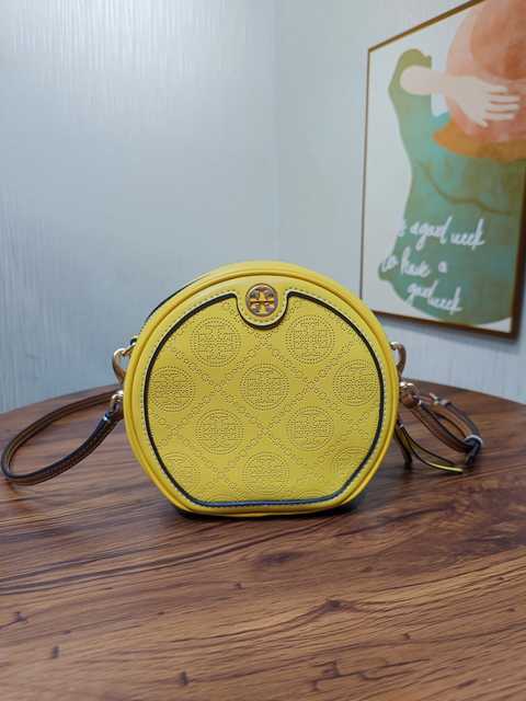 1626 T Monogram Round Bag 19