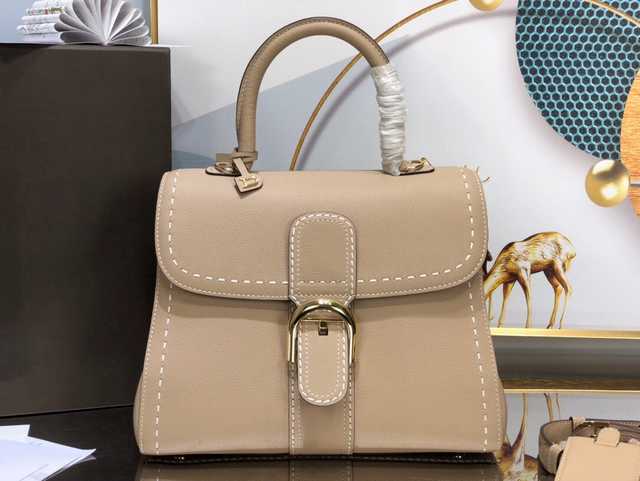 Ds0028 Delvaux Le Brillant 28